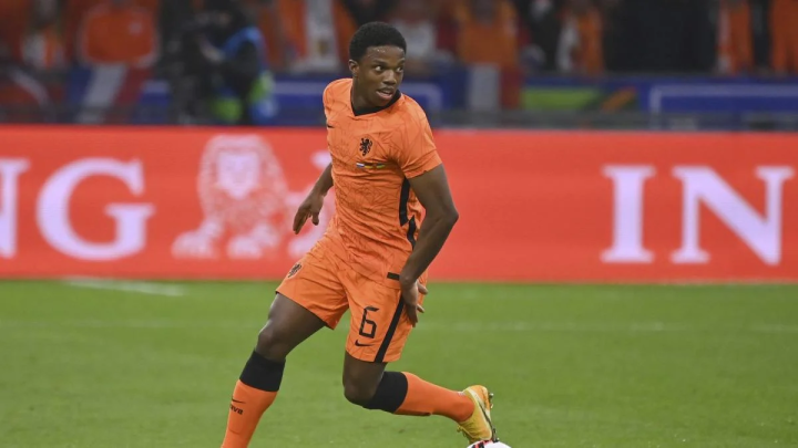 亚博体育网址 -关于赛前体能课后，费耶诺德调整名单备战欧篮联，更衣室稳定，球探报告显示潜力的信息